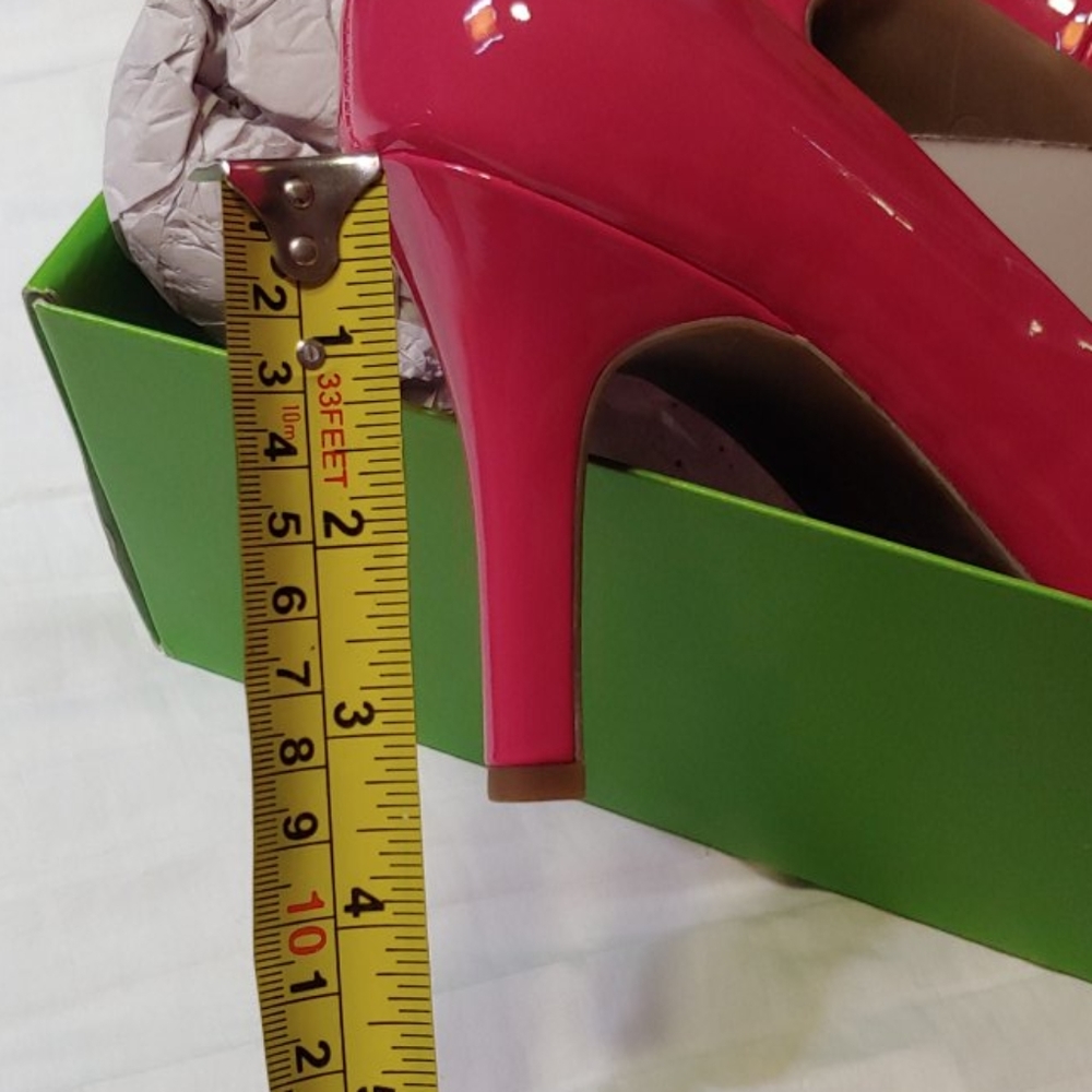 Pumps - Picture 9 of 9
